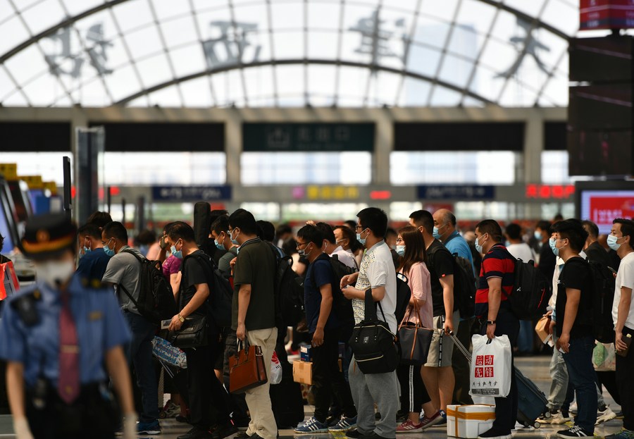 Chinese People Make Over 78 Mln Trips During Dragon Boat Fes